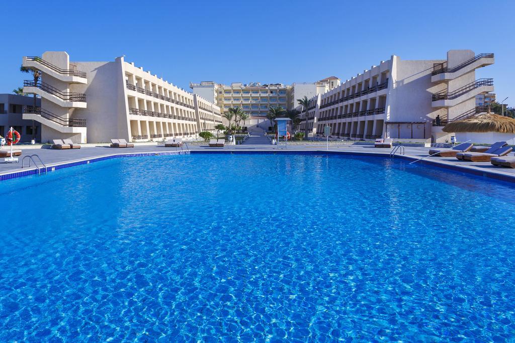 Rezort Meraki - Adults Only
